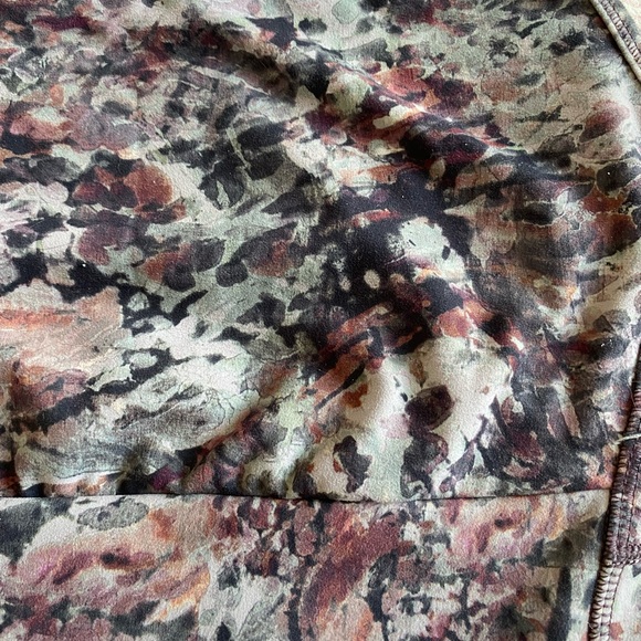 Workout Tank - Picture 3 of 4